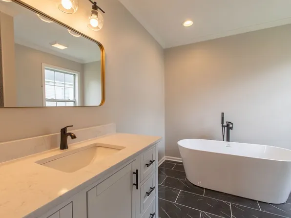 1625 Comanche Run, Madison, TN 37115