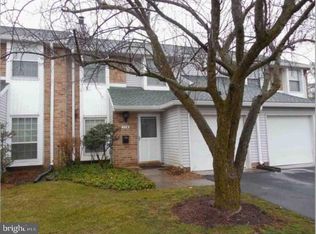 718 Springhouse Ct, Lansdale, PA 19446