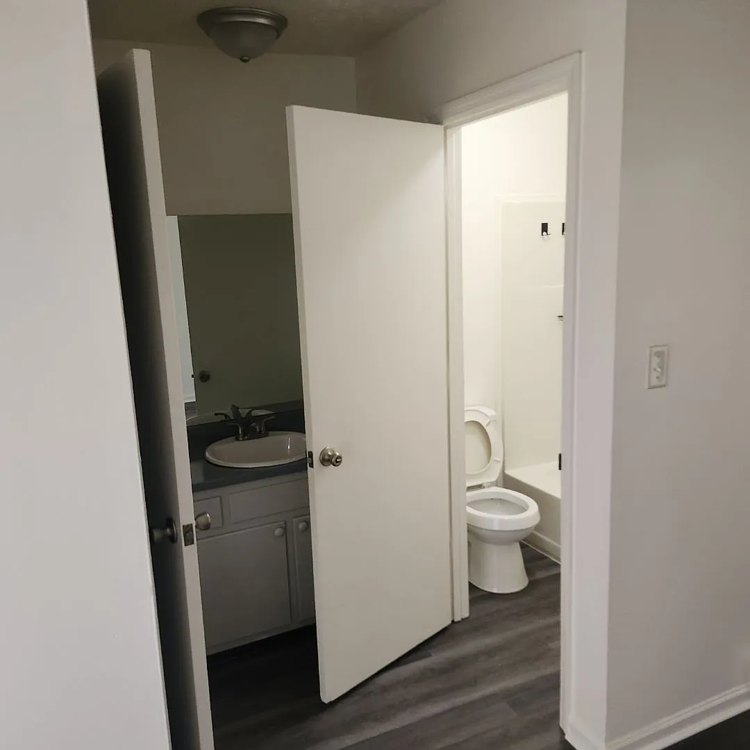 1 bed, 700 sqft, $825 — Photo 4