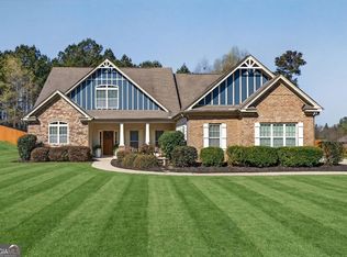 137 Caraway Rd, Locust Grove, GA 30248