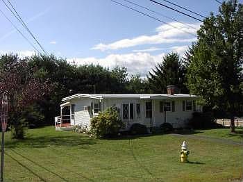 2nd image of 43 Meadow Ln