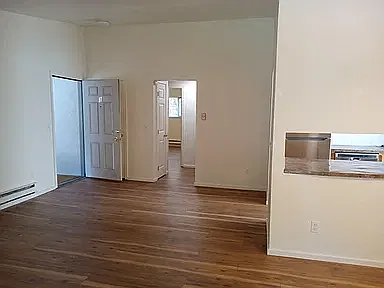 2 bed, 832 sqft, $2,000 — Photo 4