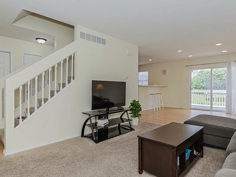 244 Parktrail Rd — Photo 3