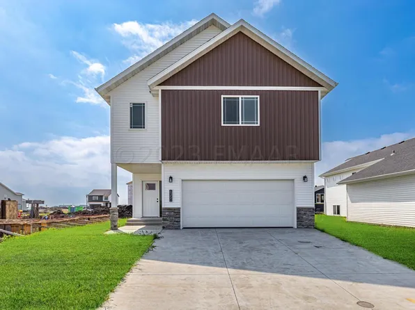 6350 82nd Ave S, Horace, ND 58047