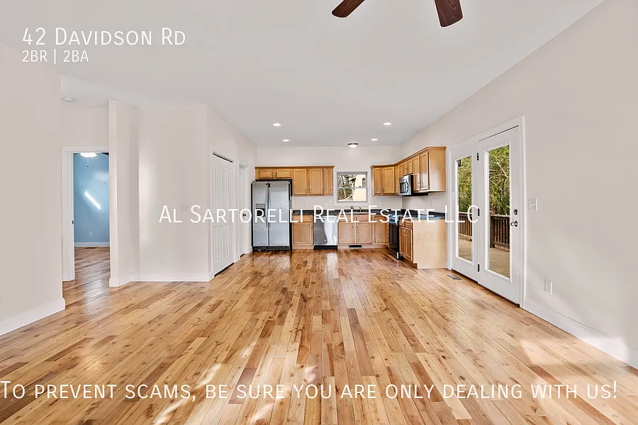 Modern bungalow, pet friendly with fenced yard in Oakley ! — Photo 4
