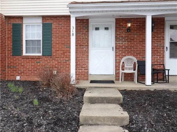 318 Bellford Ct, Cranberry Township, PA 16066