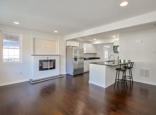 7669 Cedar Dr, Pasadena, MD 21122