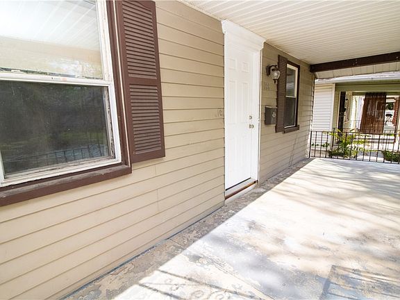 5th image of 728 Brooklyn Ave