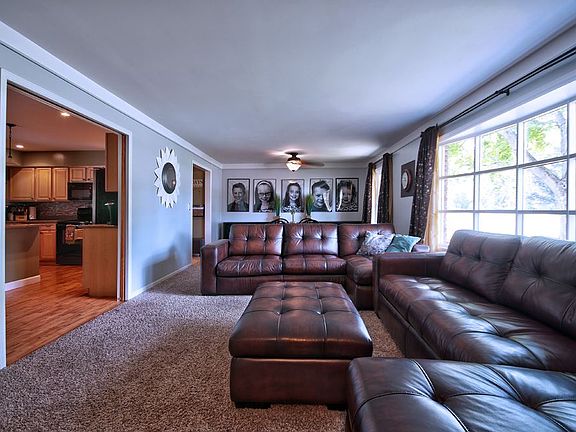 4th image of 54704 Merrifield Dr