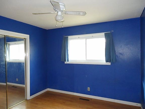 5th image of 3505 College Ave