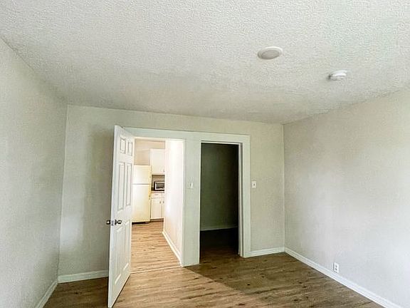 3rd image of 804 NW 1st Ave #B