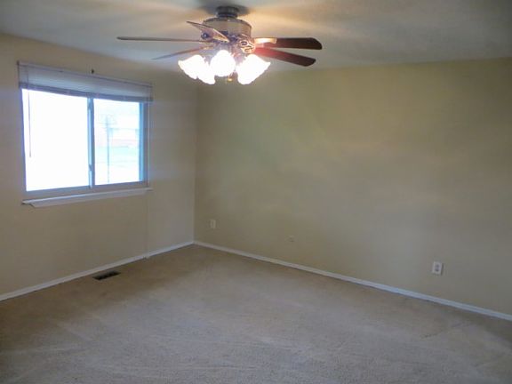3rd image of 6959 Serene Pl