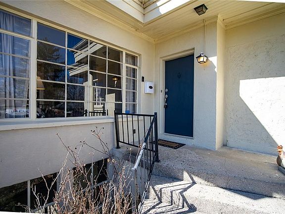 2nd image of 2817 Hazelwood Ave