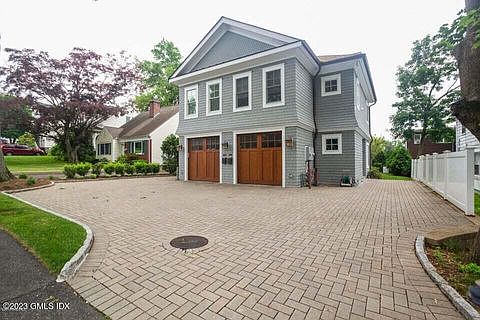 2nd image of 39 Woodland Dr #A
