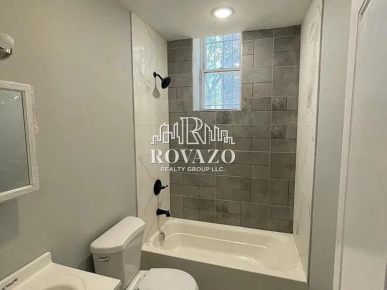 252 Lehigh Ave #24 — Photo 2