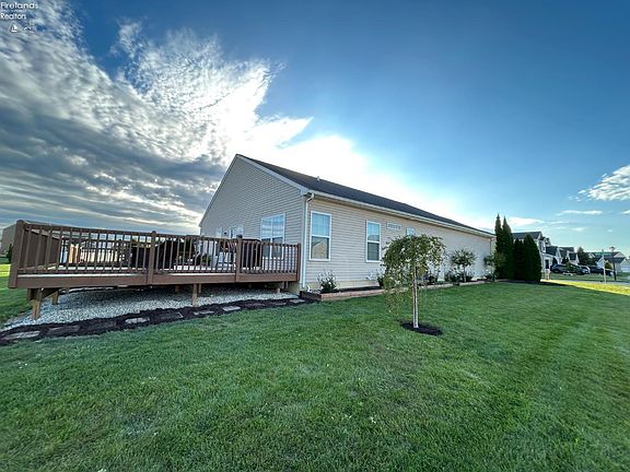 4th image of 6637 High Perch Dr