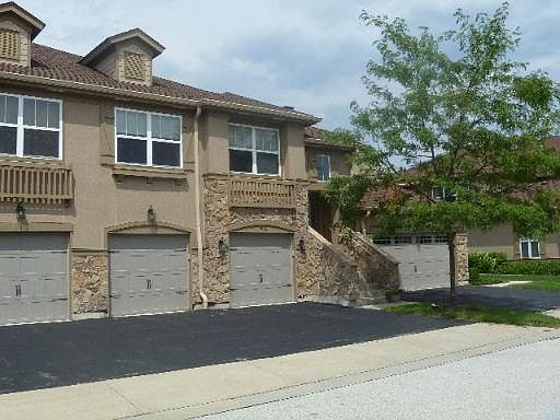 1st image of 1952 Crenshaw Cir