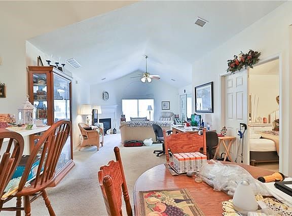3rd image of 6124 NE Kensington Dr #19C