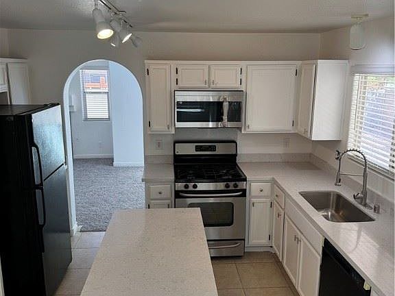 5th image of 6825 Painted Canyon Ct