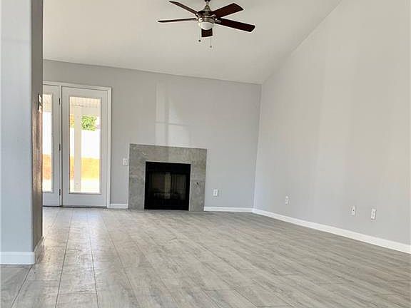 4th image of 4815 Teal Point Dr
