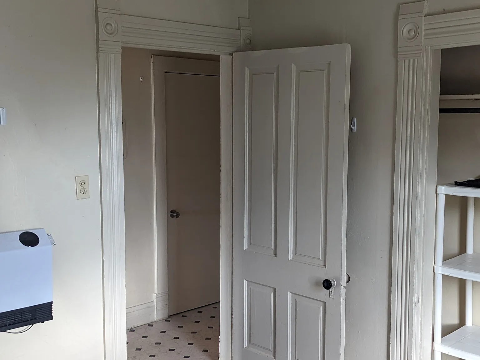 1 bed, 750 sqft, $850 — Photo 3