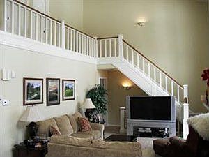 3rd image of 8248 Canterbury Dr