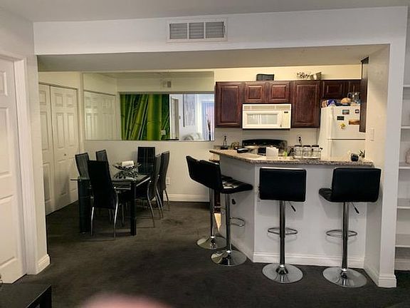 2nd image of 5174 S Jones Blvd Unit 205