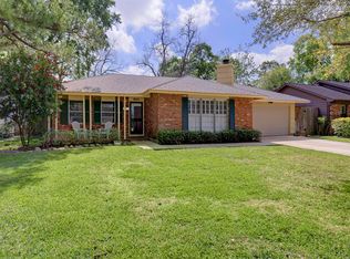 5533 Schumacher Ln, Houston, TX 77056