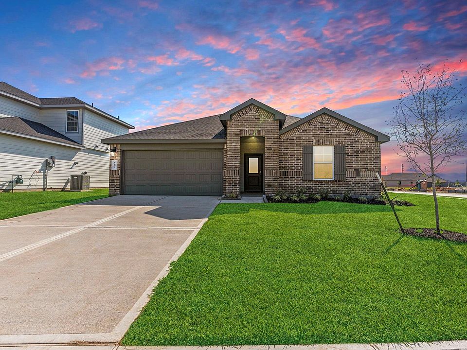 1st image of 6120 Hawthrone Gardens Dr