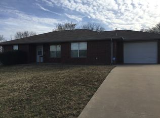 200 W Leslie St, Pauls Valley, OK 73075