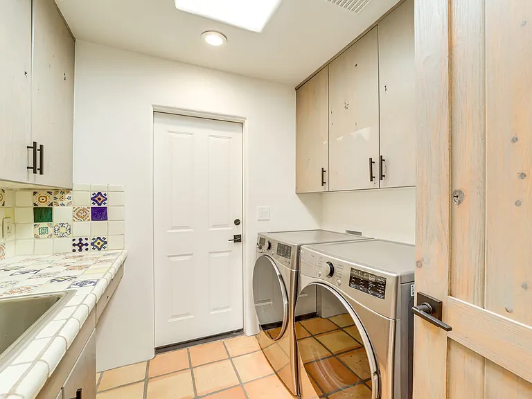 Laundry Room Cabinet