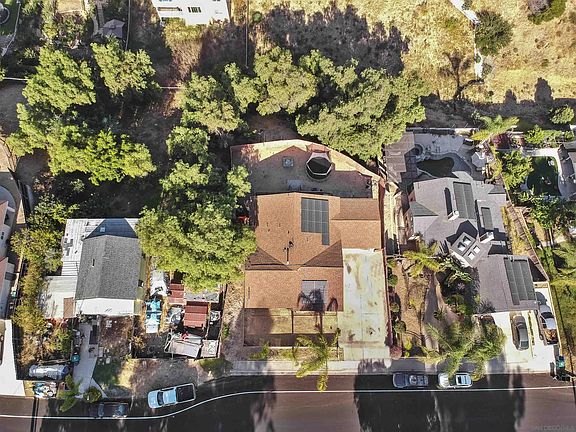 4th image of 727 S 65th St