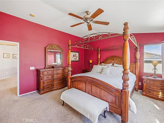 5th image of 8470 Lindenhurst St