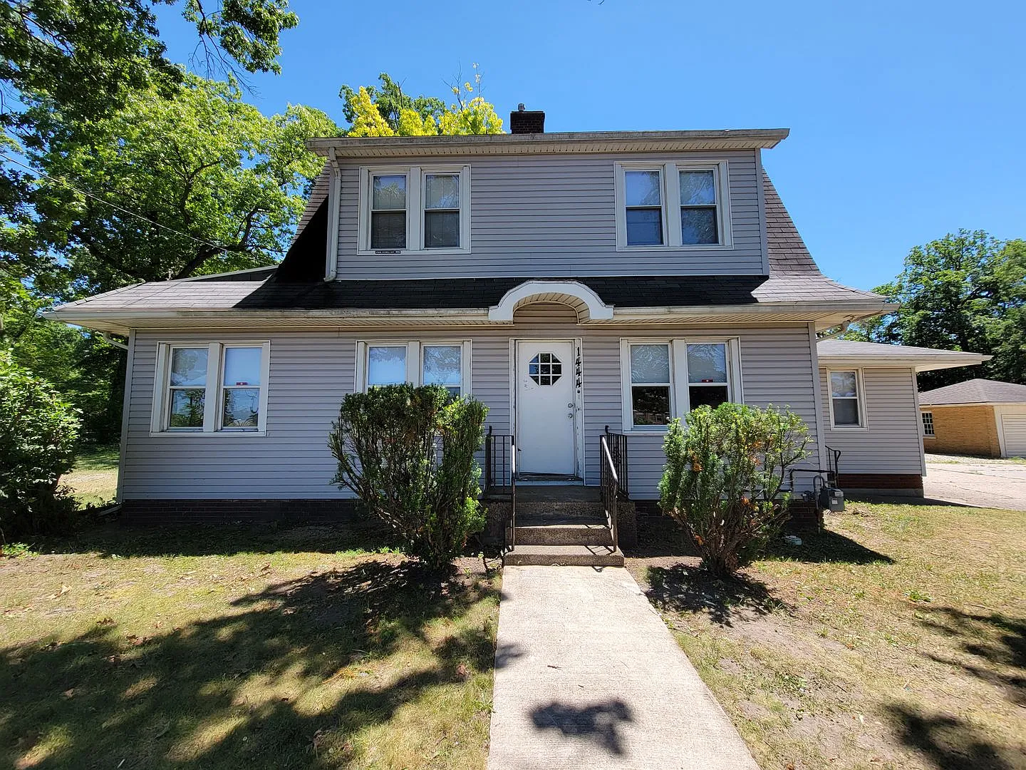 1444 South Bend Ave — Photo 1