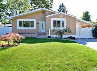 56 Blue Jay Dr, Brentwood, NY 11717