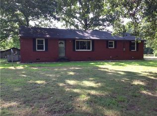 5071 Spears Rd, Centerville, TN 37033