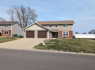 106 Weber Rd, O Fallon, IL 62269