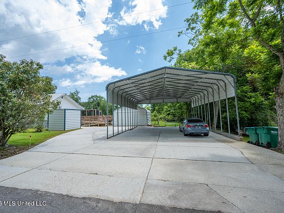 3rd image of 14405 Old Highway 49