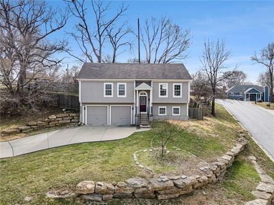 614 NE 36th St, Kansas City, MO, 64116