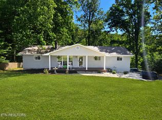 340 Blacksferry Rd, Knoxville, TN 37931
