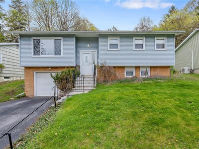 139 Sunrise Dr, Syracuse, NY, 13205
