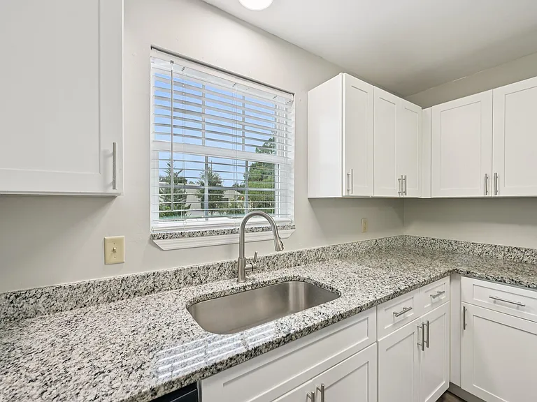 Jacksonville Heights Apartments Homes — Photo 2