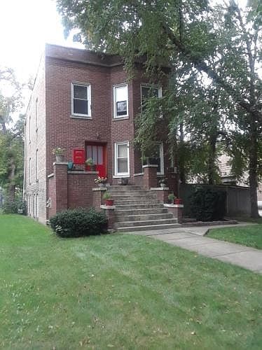 1st image of 13 Franklin Ave APT 3