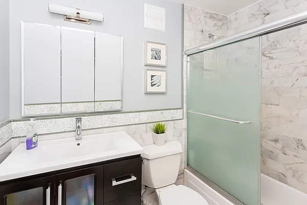 Sold by Compass | media 8