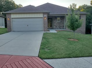 1189 S 21st Ave, Ozark, MO 65721