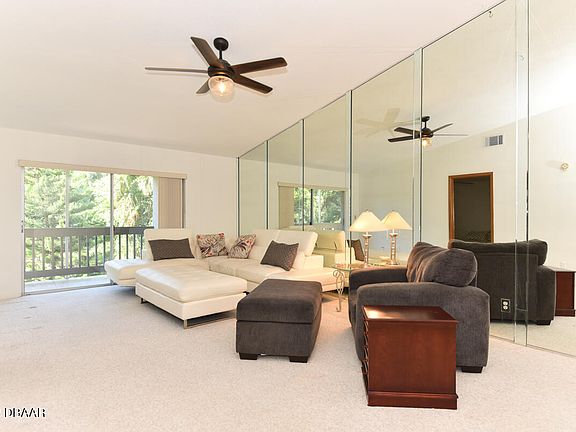 5th image of 203 S Orchard St APT 4C