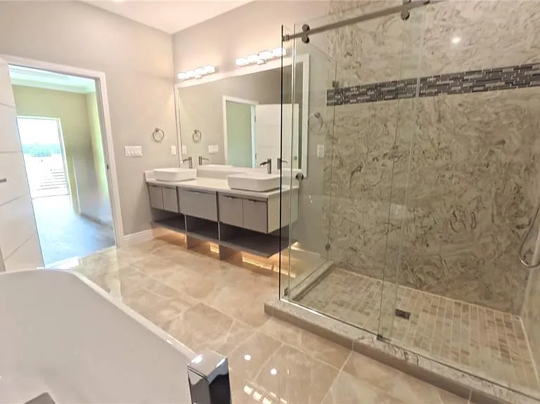 1835 Brentwood Ct — Photo 26