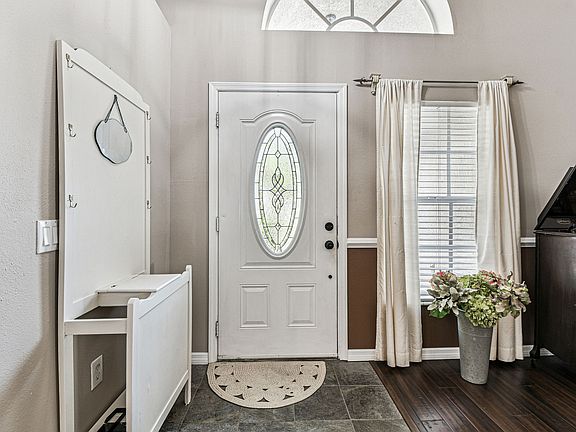 5th image of 3843 Bellewater Blvd