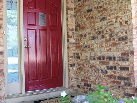 5th image of 9713 Knoxville Ave