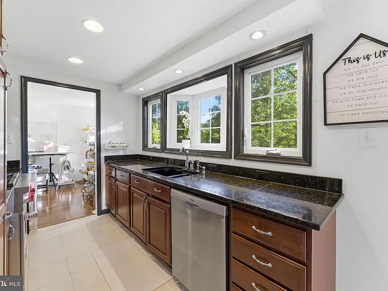 15730 Vista Dr — Photo 17